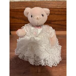 Madame Alexander "The Well Dressed Bears" Bride Bear collectible plush VGC 7”